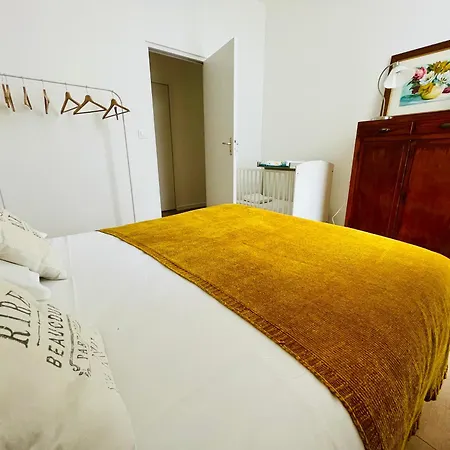 Liberte - Grand Appartement Vintage, Centre Lille, Parking, Ideal Familles & Pros * Lille