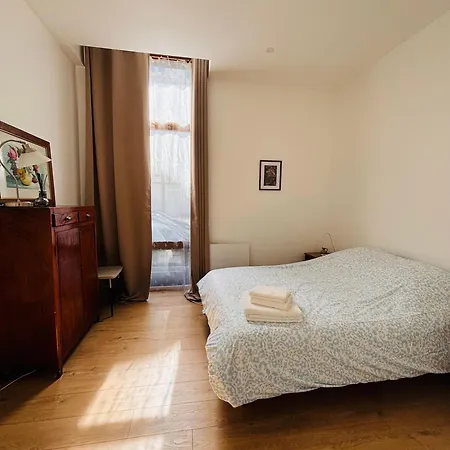 Liberte - Grand Ideal Familles & Pros, Centre Lille, Parking ליל